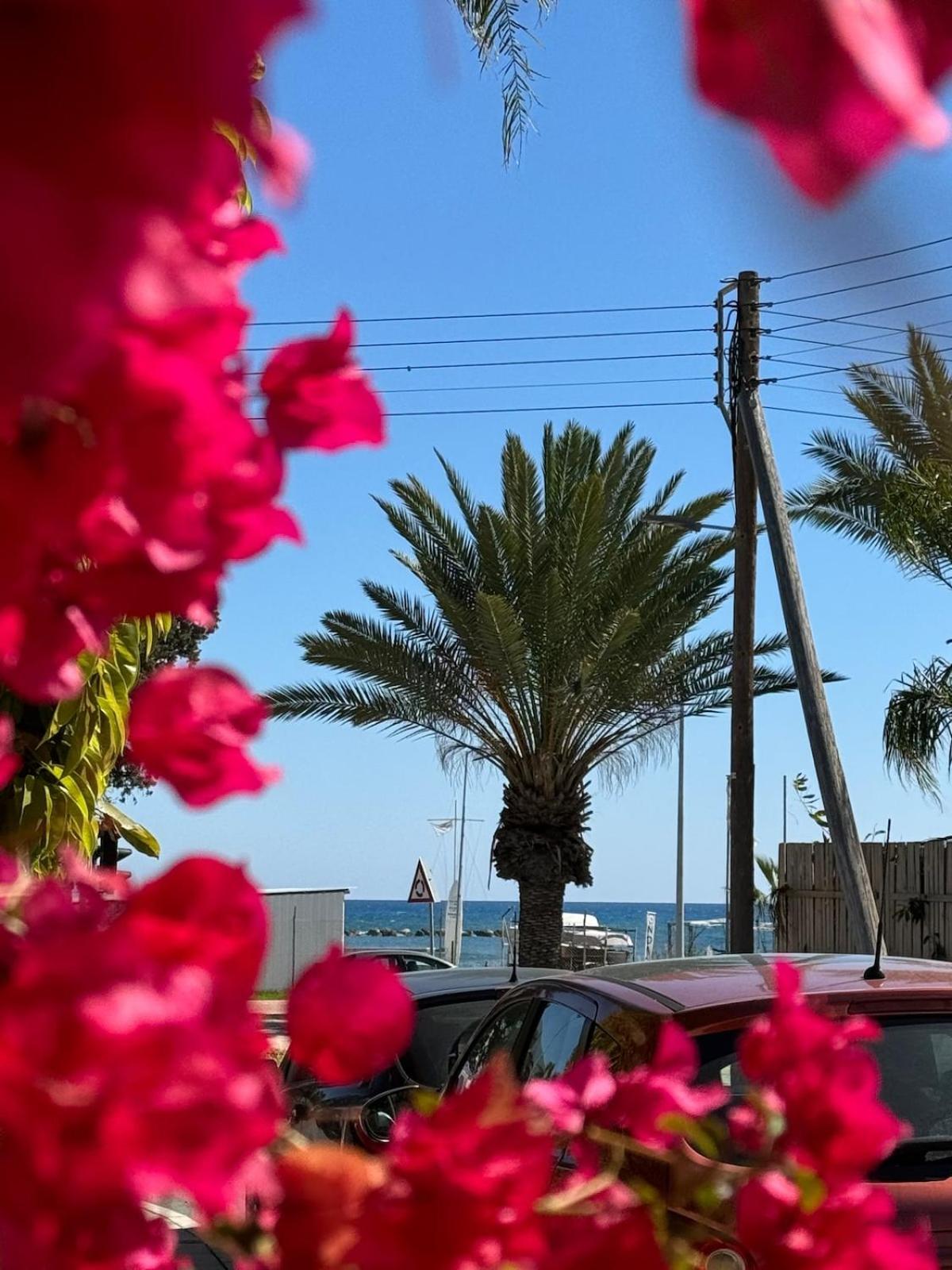 Seaside Serenity Villa ลาร์นาคา ภายนอก รูปภาพ